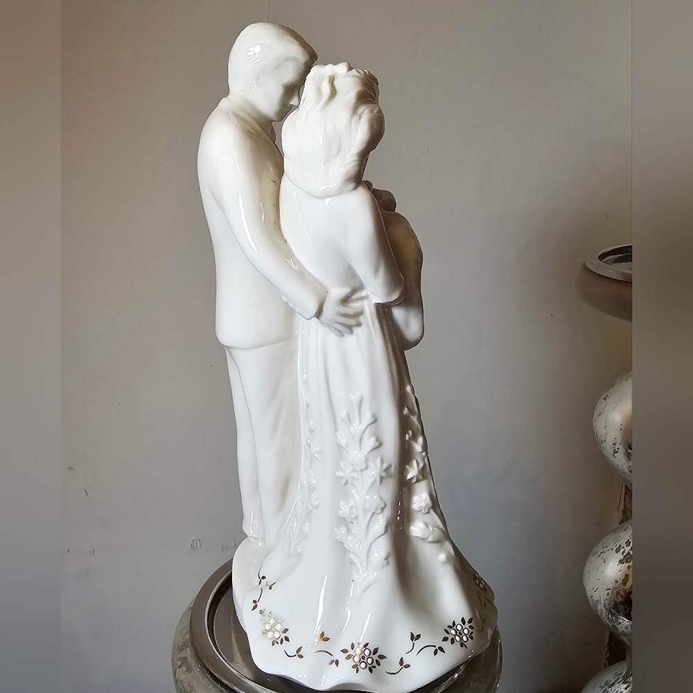 Lenox Vintage china jewels collection christening figurine Sheek - Picture 5 of 7